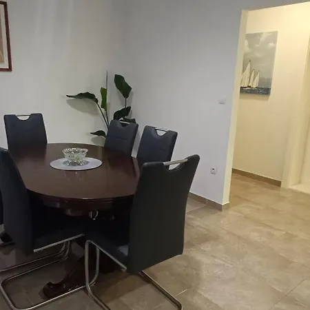 Apartment Cvita *