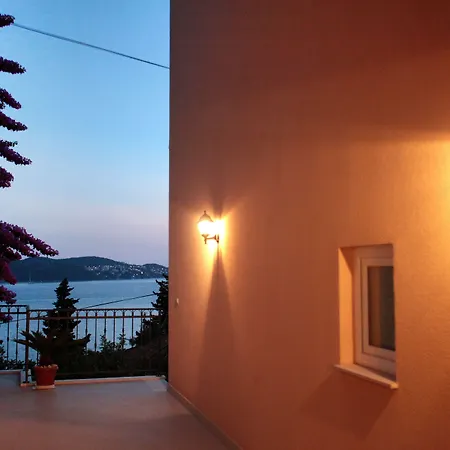 Cvita Apartment *