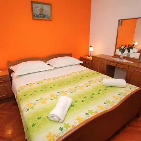 Apartment Cvita *
