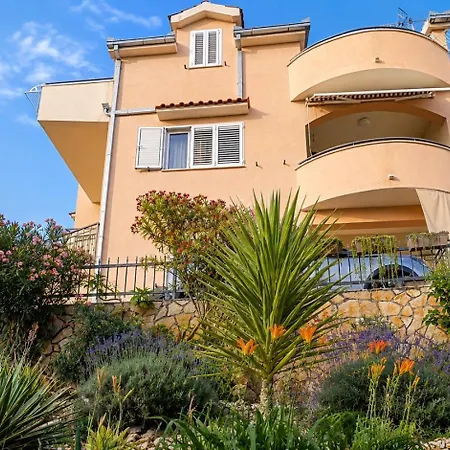Cvita Apartmán *